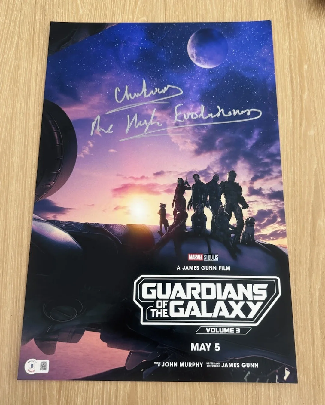 Chukwudi Iwuji — CHUKWUDI IWUJI SIGNED GUARDIANS OF GALAXY VOL. 3 12X18 PHOTO BECKETT BAS 2
