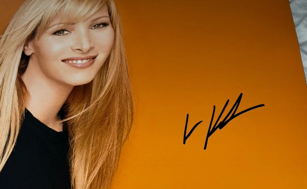 Lisa Kudrow Signed 11x14 Photo Friends Phoebe Buffay With Proof, изображение 2