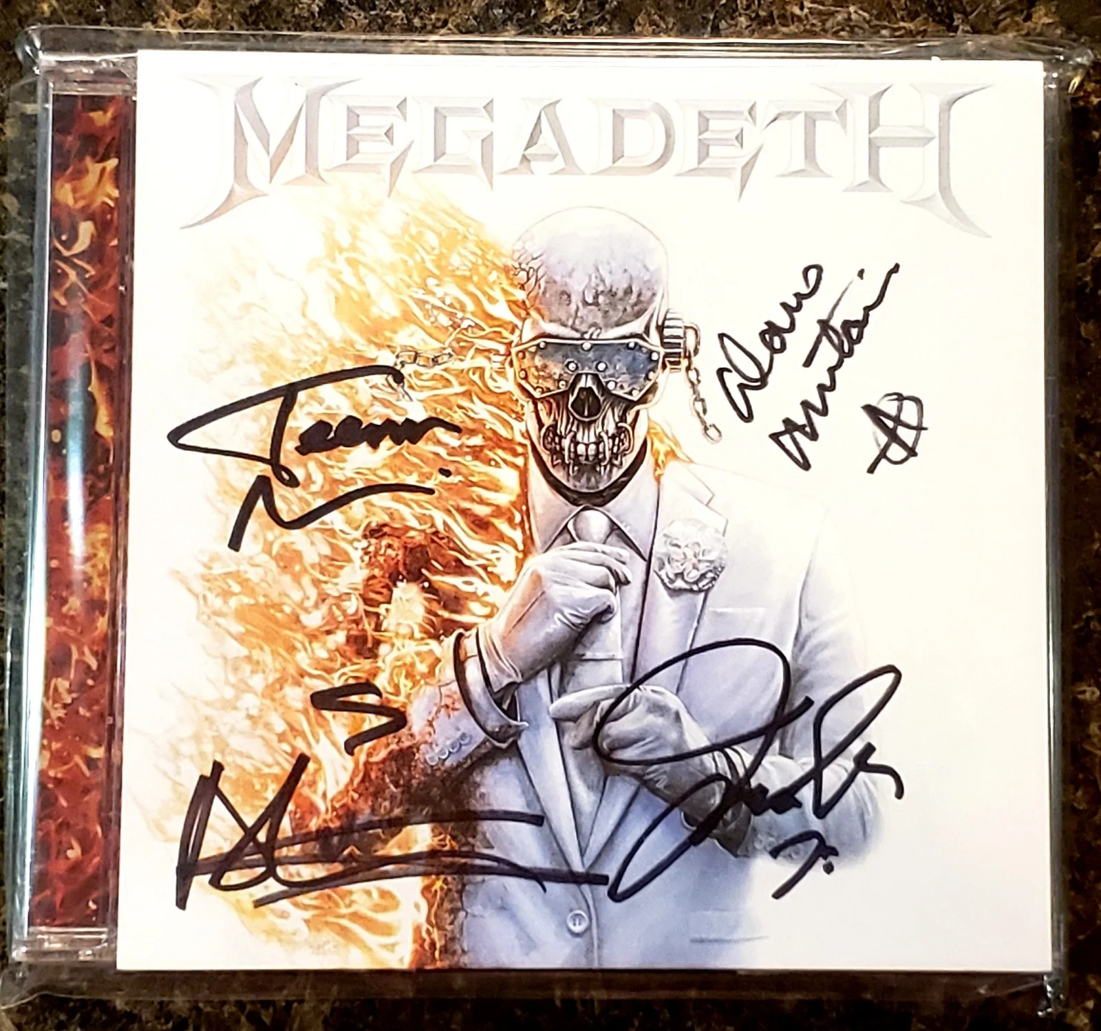 Rare! MEGADETH Signed: Dystopia, Sick Dying Dead, And Megadeth Self Titled CDs, изображение 4