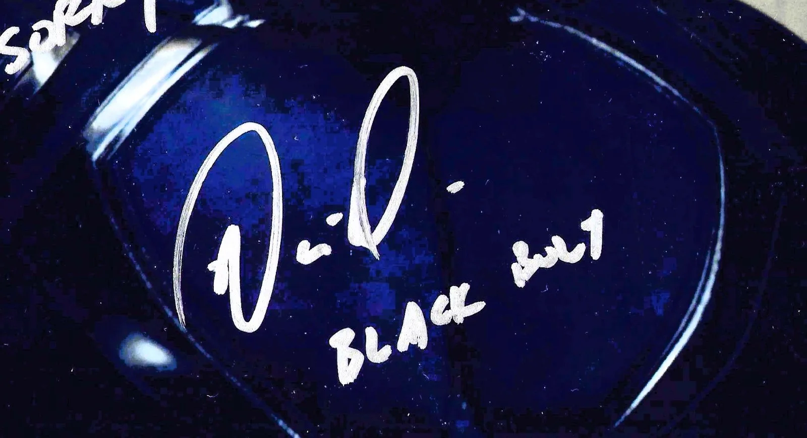 Anson Mount — Anson Mount as BLACK BOLT signed MCU 8 ¼ x 11 ¾ with COA + Capn Pike Star Trek, изображение 2