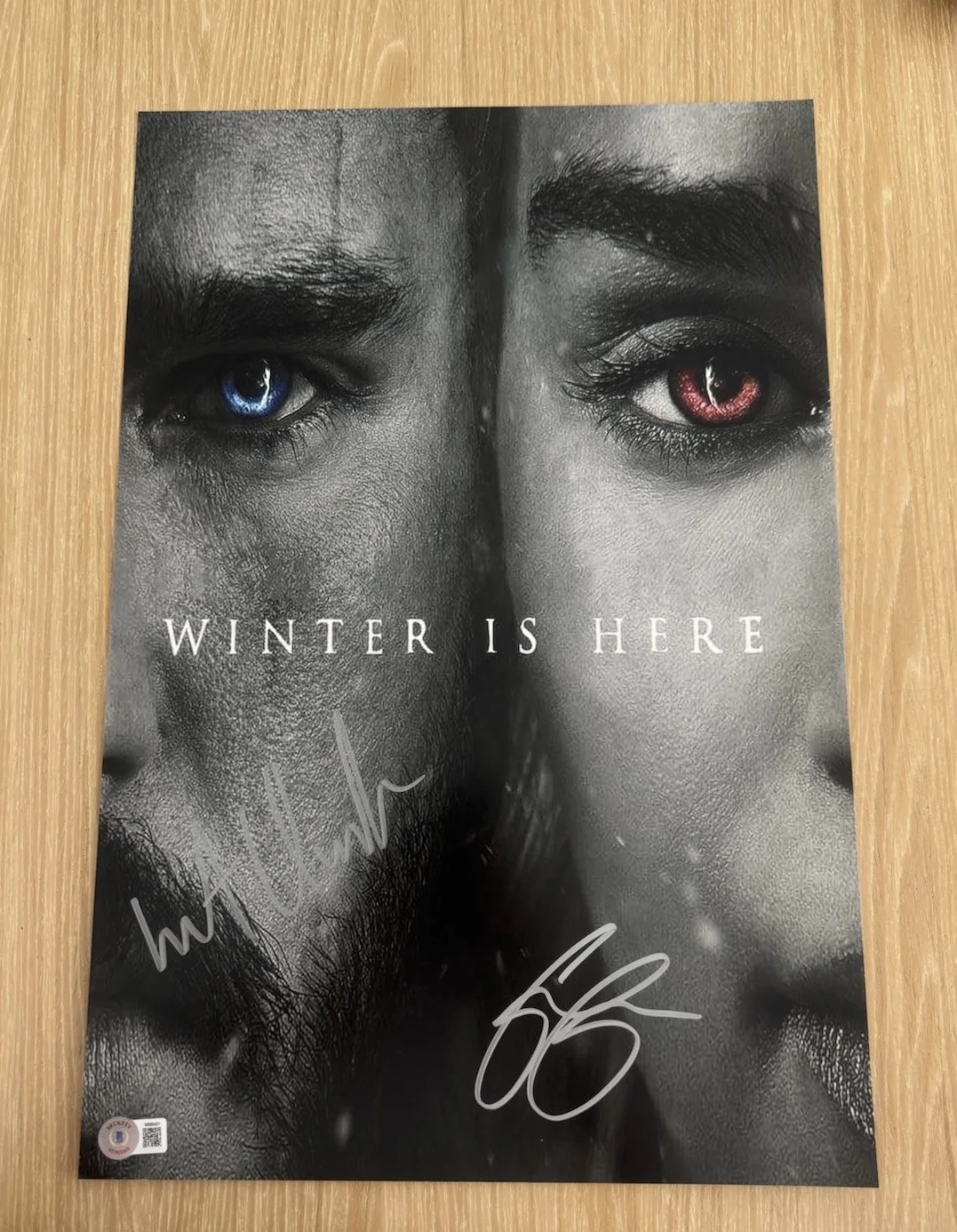 Kit Harington Emilia Clarke — KIT HARINGTON EMILIA CLARKE SIGNED GAME OF THRONES 12X18 PHOTO BECKETT BAS 2