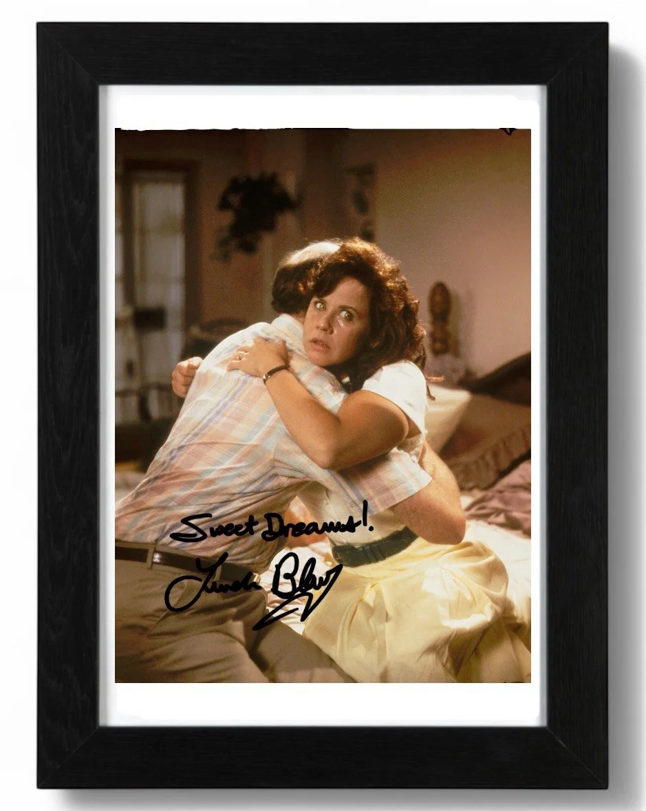 Linda Blair Signed autograph PHOTO Pre Print 6x4/A4/ Framed, изображение 2