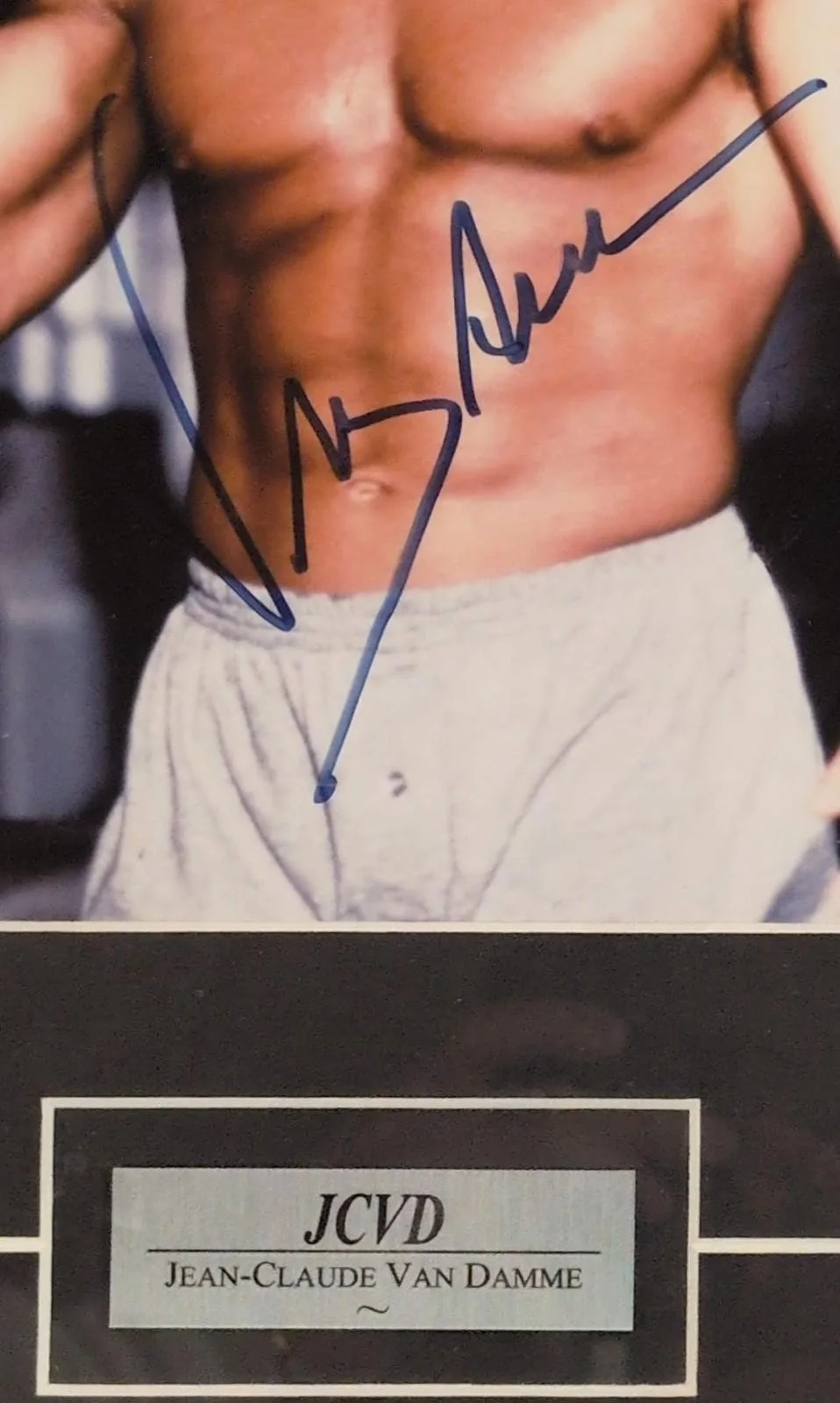 Framed Jean-Claude Van Damme Autographed Photo with JCVD Plaque, изображение 3