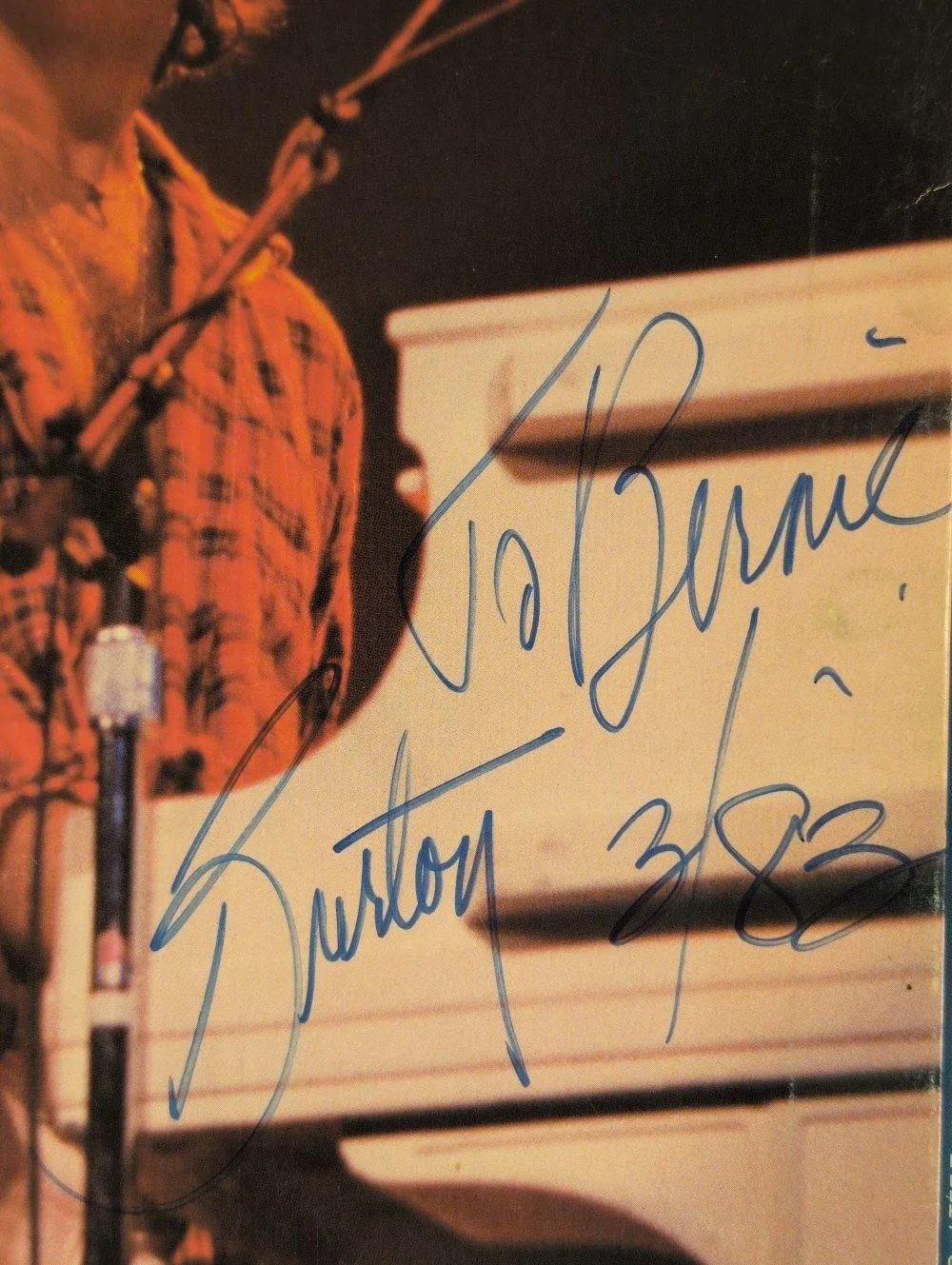 Burton Cummings Autographed Photo Signed 1983 "To Bernie" The Guess Who, изображение 3