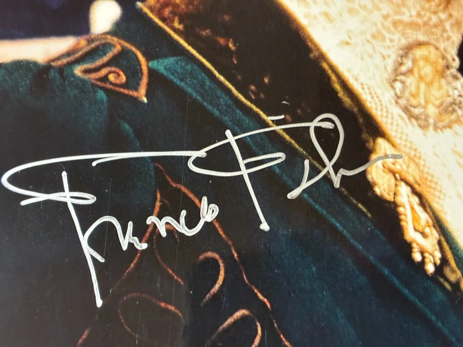 Frances Fisher — Frances Fisher Titanic 8x10 Hand Signed Photo – Autographs‑Etc. 1990s COA, изображение 2