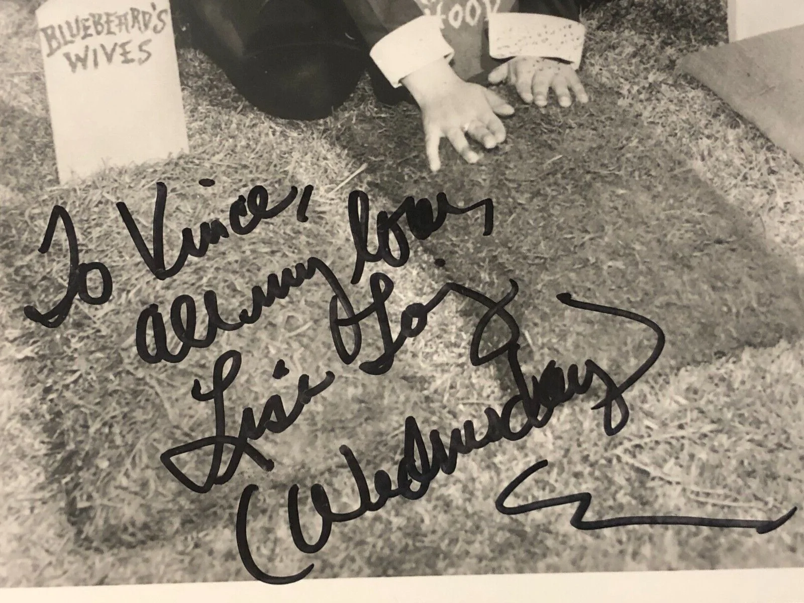 Lisa Loring — ADDAMS FAMILY "Wednesday" Actress LISA LORING Signed Autograph 8x10 B&W Photo, изображение 2