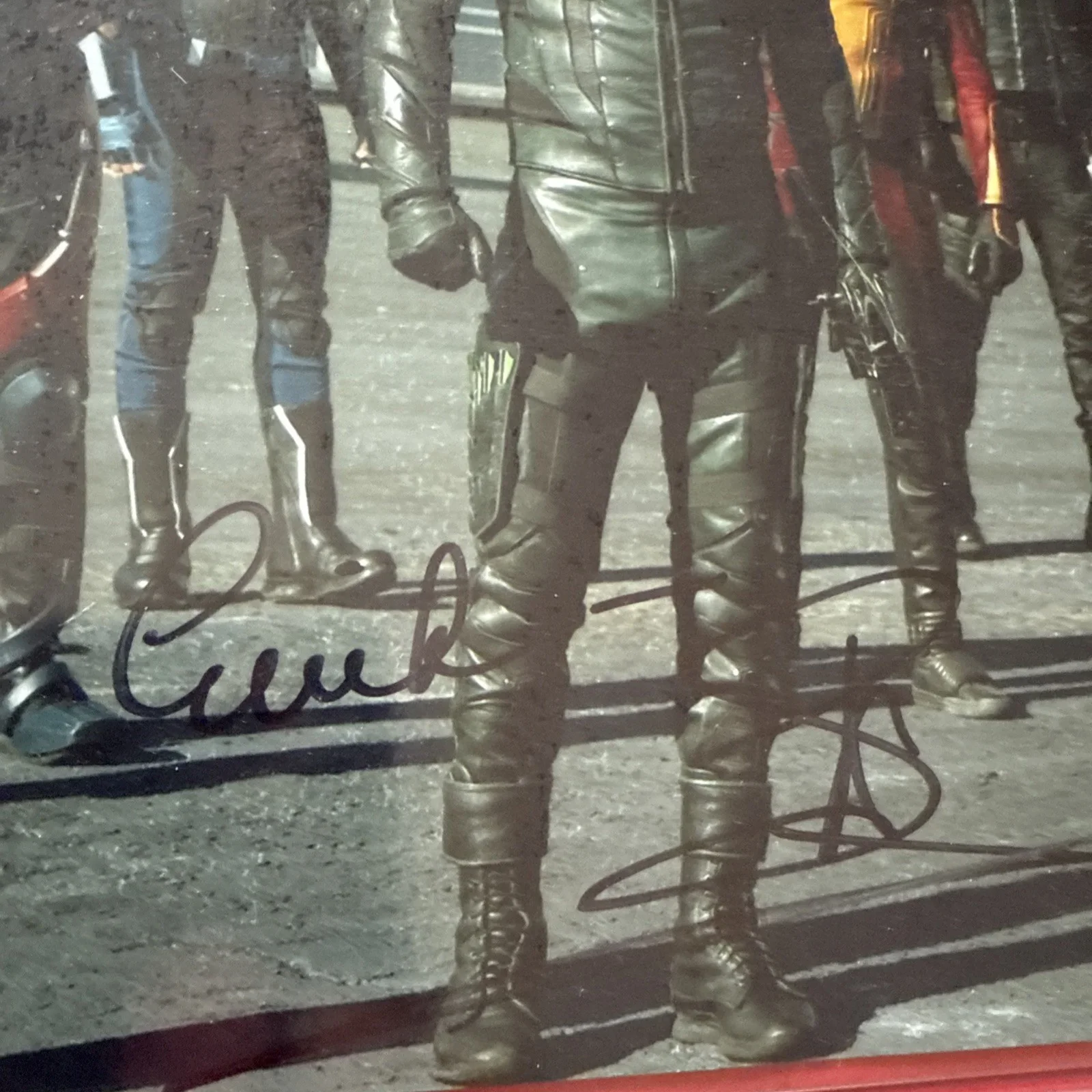 Stephen Amell — Stephen Amell (Green Arrow) Signed Autographed 8x10 photo, image 4