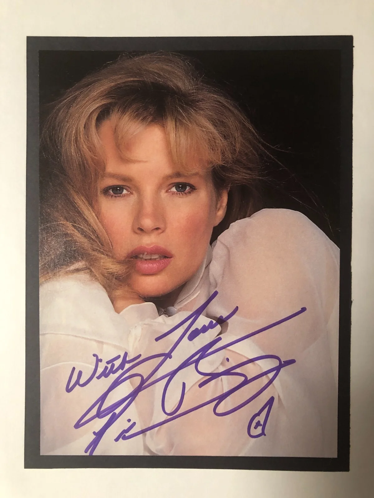 Kim Basinger — Actress Kim Basinger Hand Signed Autographed 8 x 5.75" Color Magazine Photo, image 2