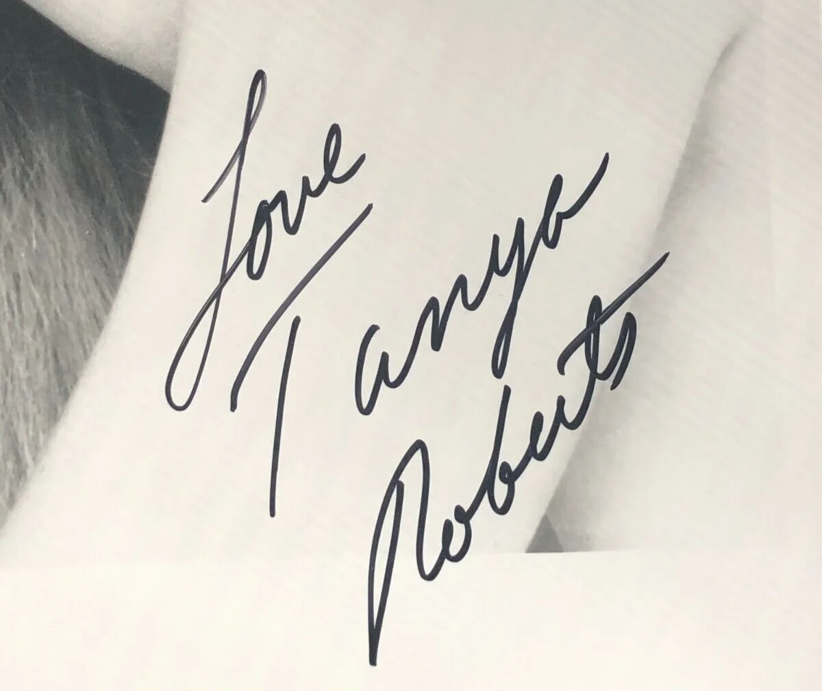 Tanya Roberts — TANYA ROBERTS CHARLIE'S ANGELS ACTRESS & BOND GIRL SIGNED AUTOGRAPHED PHOTO, изображение 2