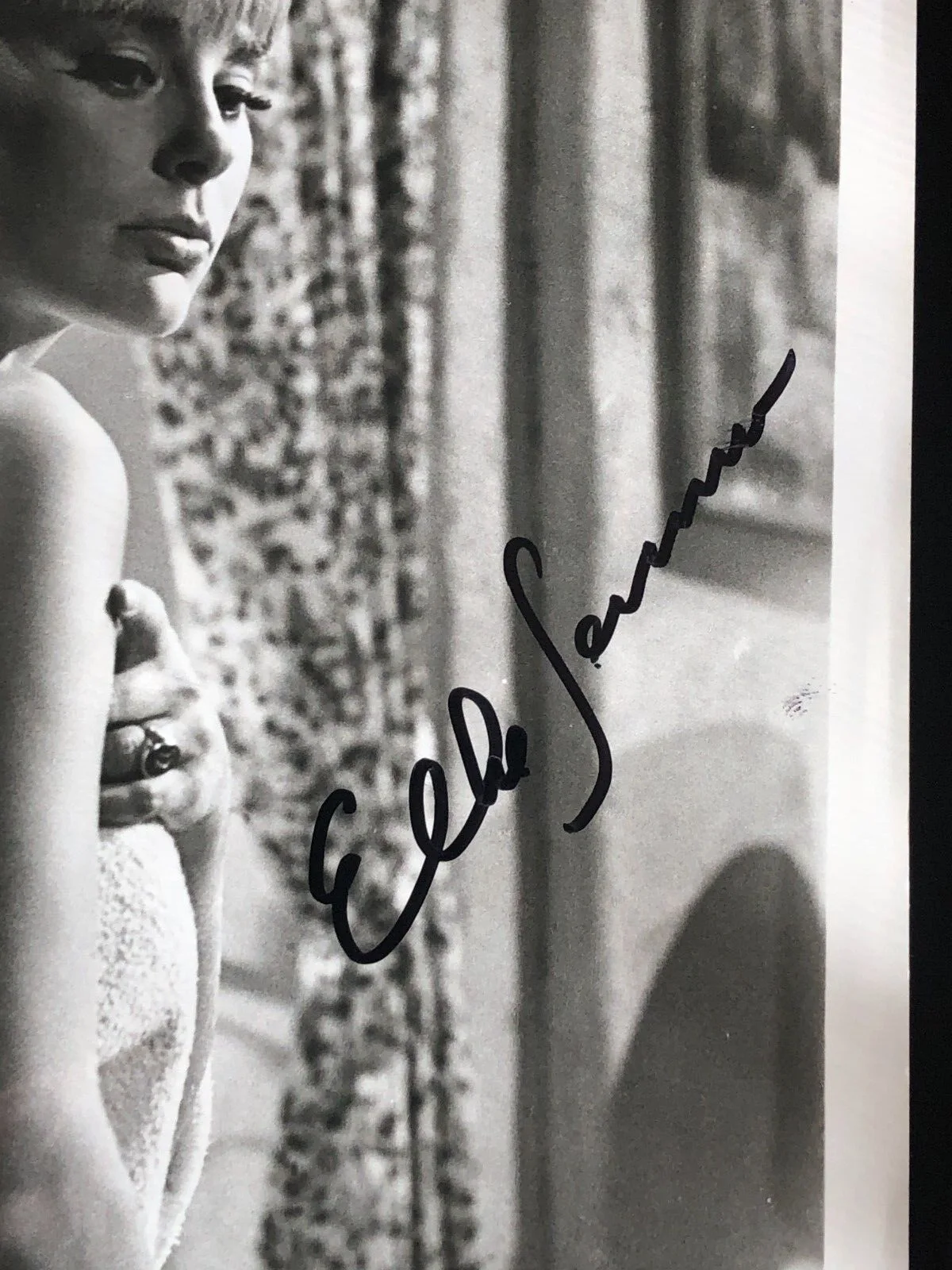 Elke Sommer — Actress ELKE SOMMER Signed Autographed Signed 1965 Movie Still "The Art of Love", изображение 2