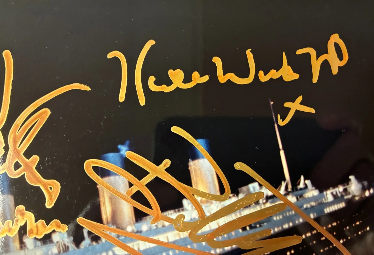 Cast — Titanic Cast Signed 8 x 10 - DiCaprio Winslet Cameron Bates Zane Stuart COA, image 5