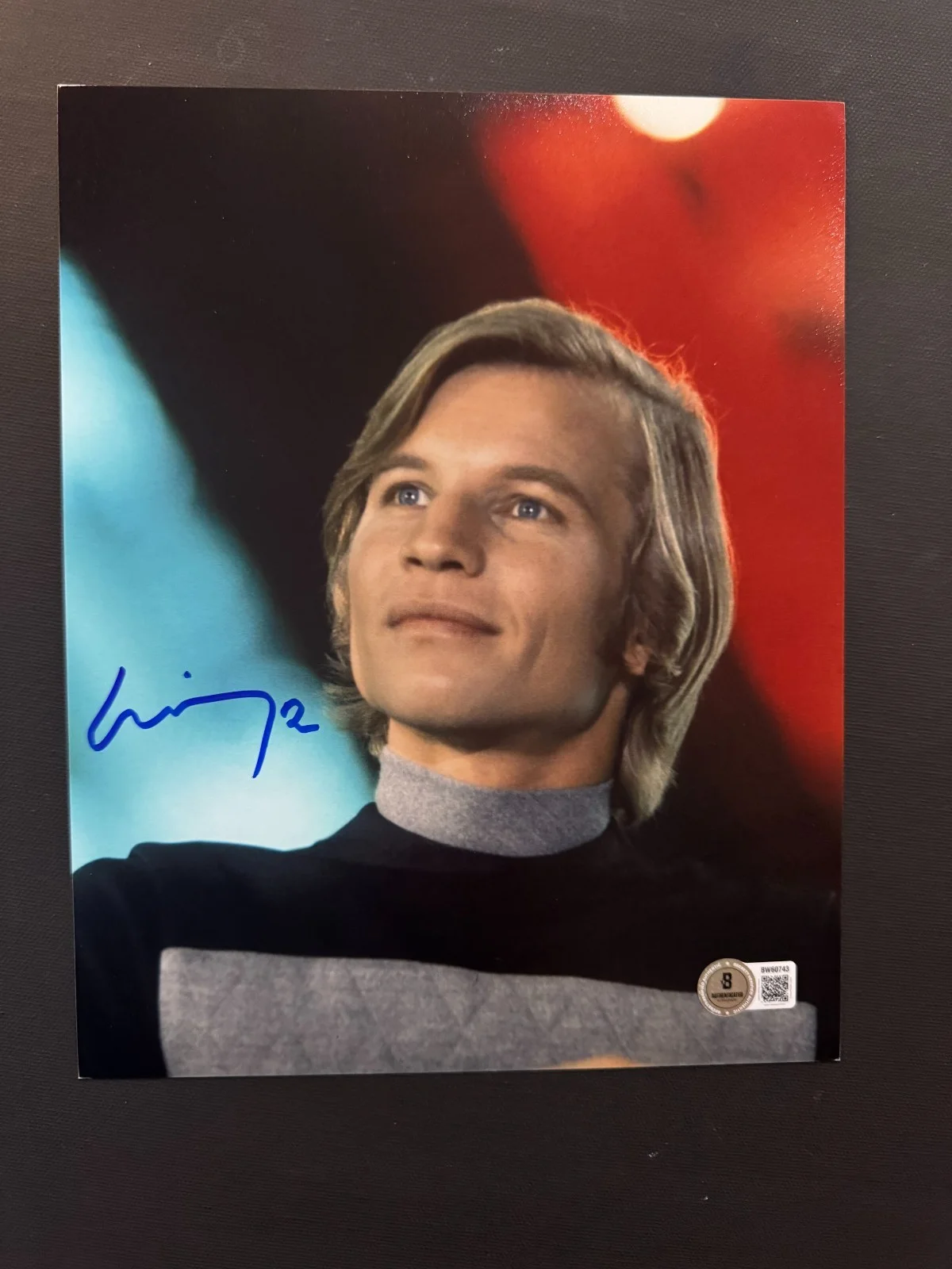 Michael York — Michael York Rare! autographed signed Logan's Run 8x10 photo Beckett BAS coa