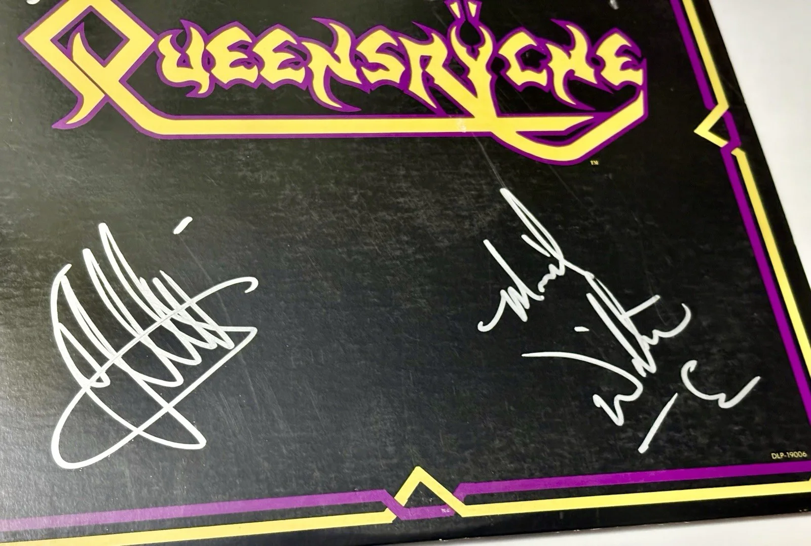 Queensryche Autograph Vinyl🎸Tate,Jackson,Wilton,Degarmo🎸🎸🔥🔥, image 3