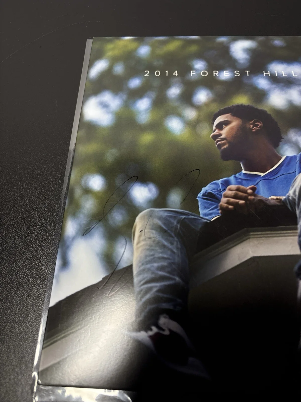 J. Cole Autographed 2014 Forest Hills Drive Vinyl Album Signed Music JSA COA, изображение 5