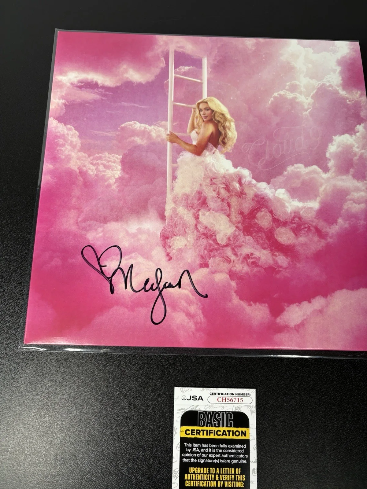 MEGAN MORONEY CLOUD 9 AUTOGRAPHED SIGNED VINYL JSA COA HOT COUNTRY MUSIC, image 2