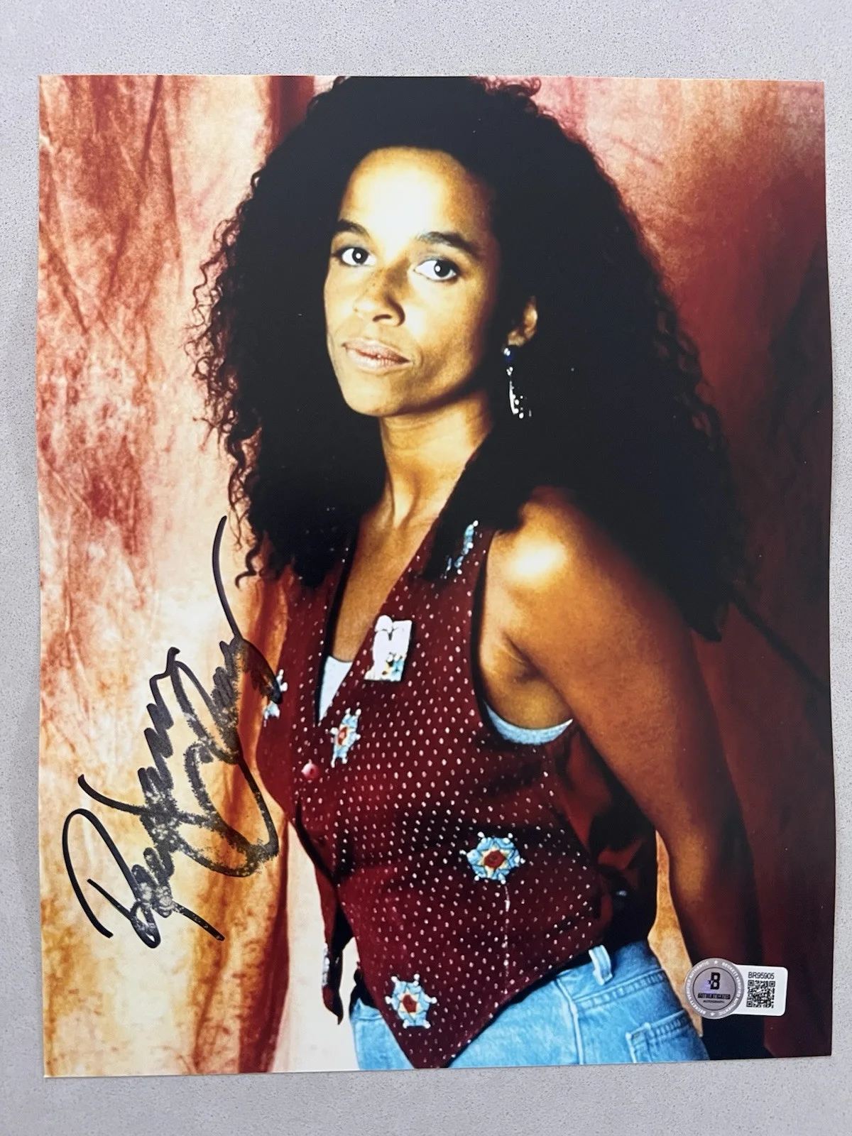 Rae Dawn Chong — Rae Dawn Chong autographed signed 8x10 photo Beckett BAS COA Sexy Hot Commando
