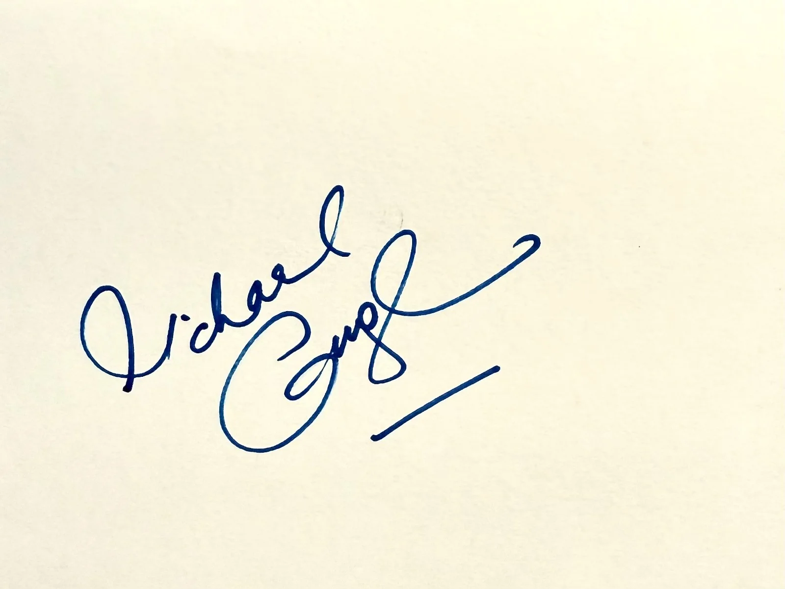 Michael Gough — MICHAEL GOUGH Signed Autographed 4" x 5" ALBUM PAGE DRACULA Trog BATMAN FOREVER