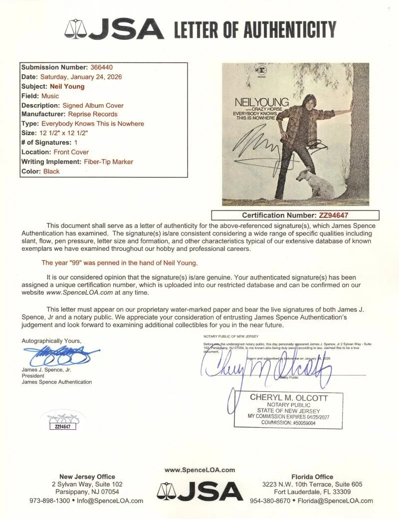 Neil Young — Neil Young Signed Autograph Album Record Everybody Know This Is Nowhere JSA COA, изображение 2