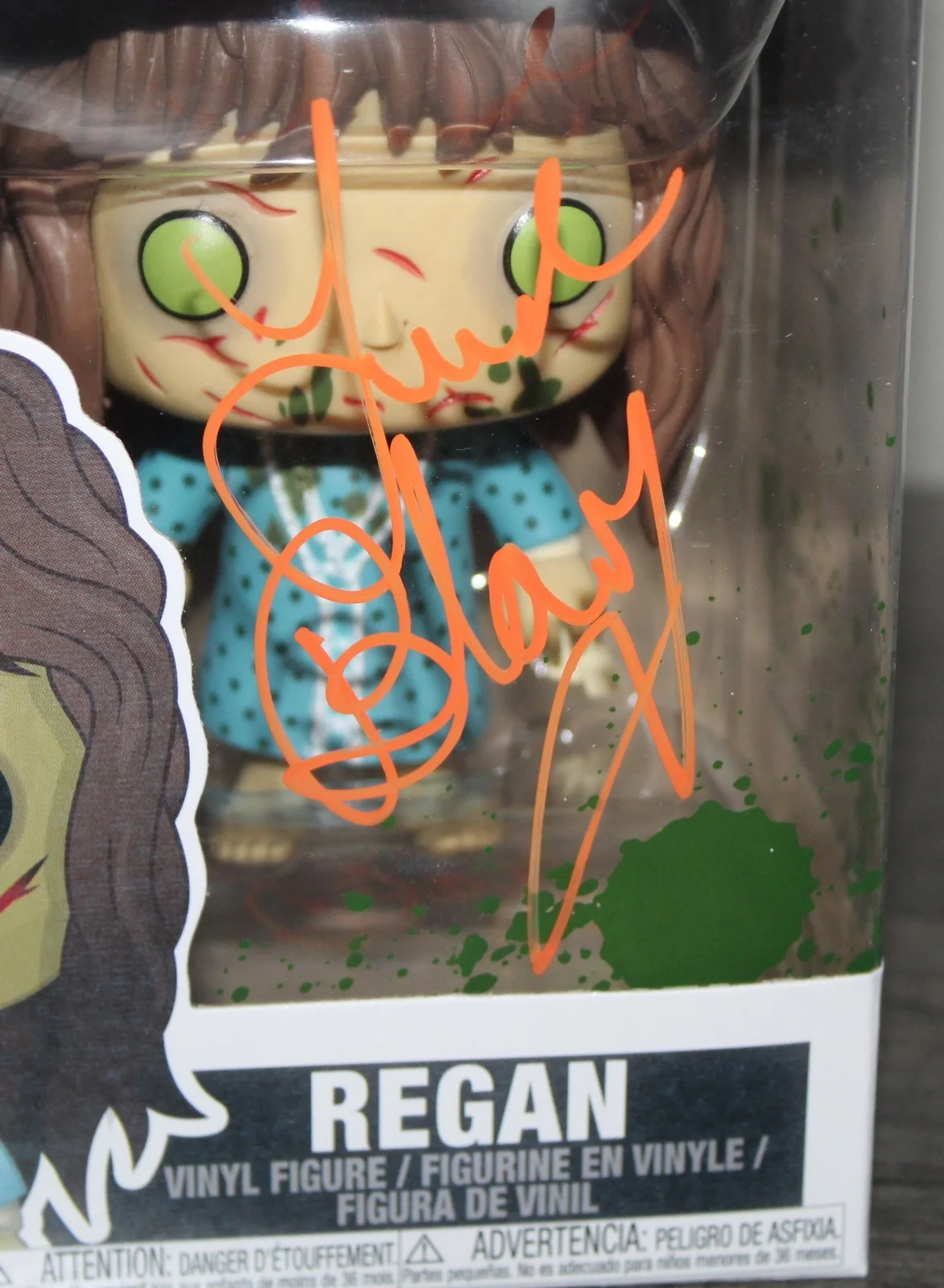 Linda Blair — Linda Blair Signed Exorcist Funko Pop! Regan #203 Beckett & OC COA!, image 2