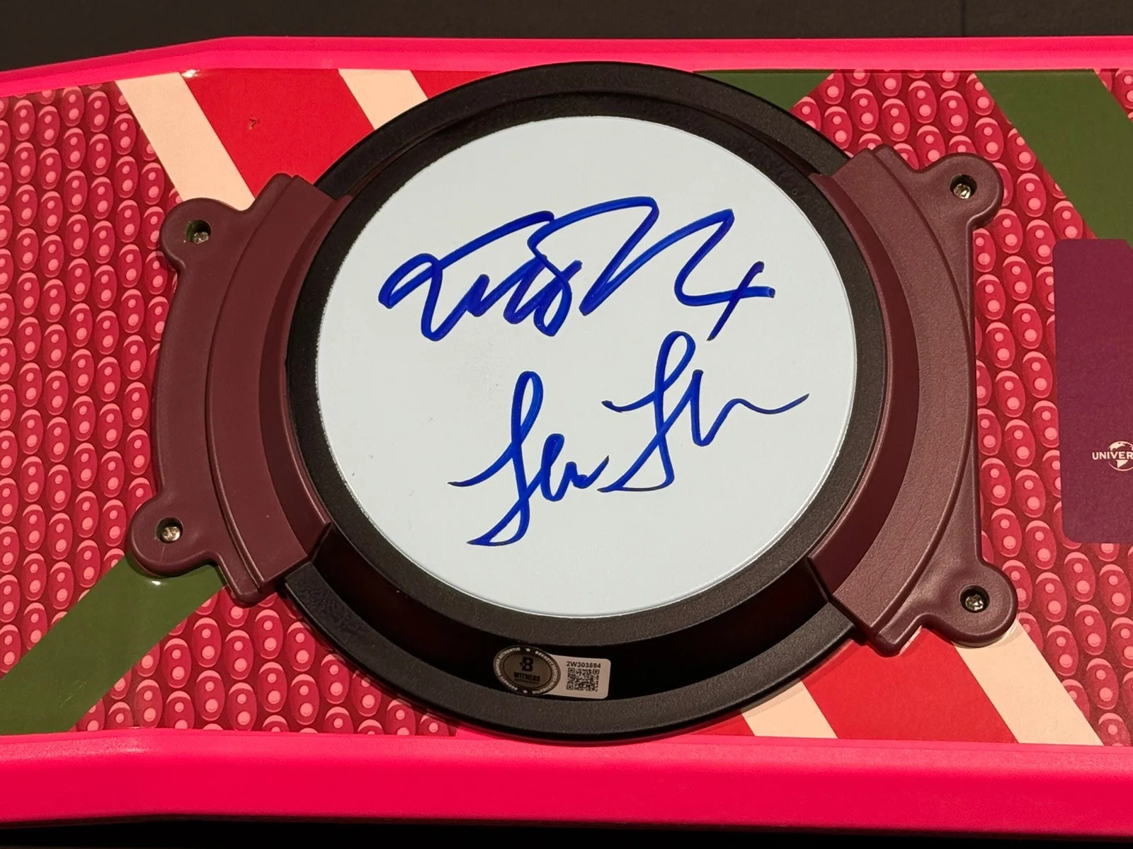 MICHAEL J FOX — Back to the Future Cast Signed Hoverboard Michael J Fox Lloyd +2 Beckett Witness, image 3