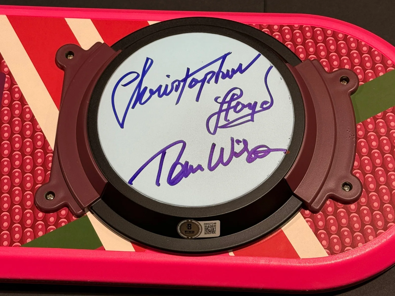 MICHAEL J FOX — Back to the Future Cast Signed Hoverboard Michael J Fox Lloyd +2 Beckett Witness, image 4