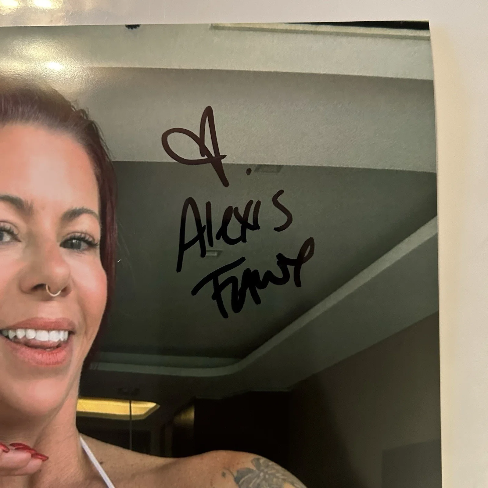 Alexis Fawx — Adult Star Alexis Fawx Signed 8x10 Proof Pic Autograph AVN 2026, изображение 2