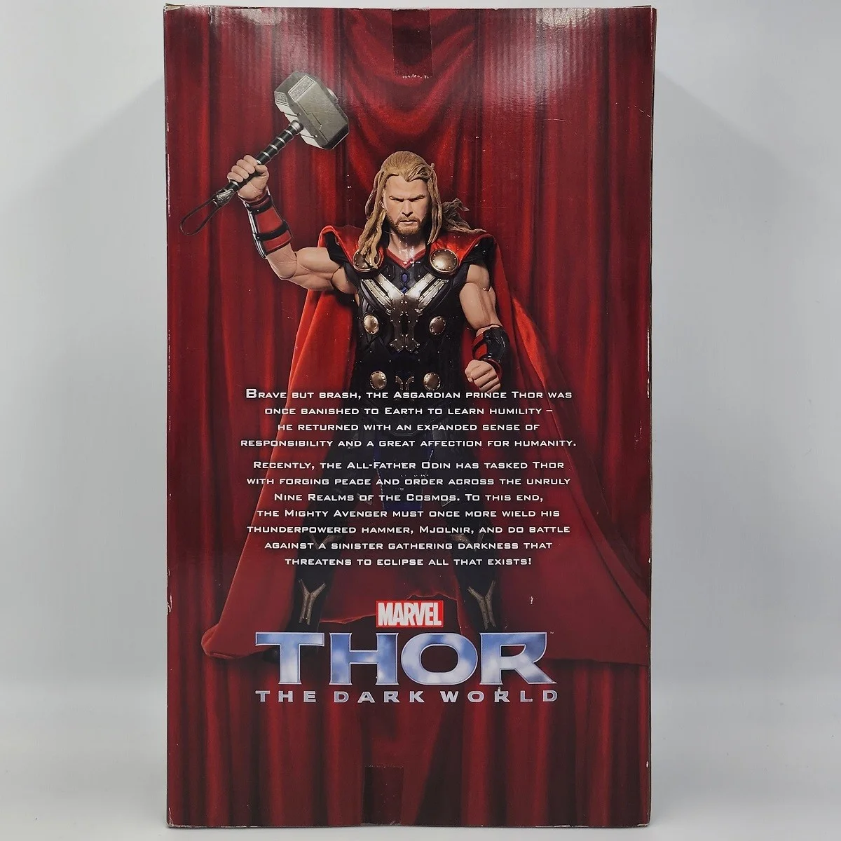 Chris Hemsworthand Stan Lee — Chris Hemsworth and Stan Lee Signed Thor Action Figure, image 5