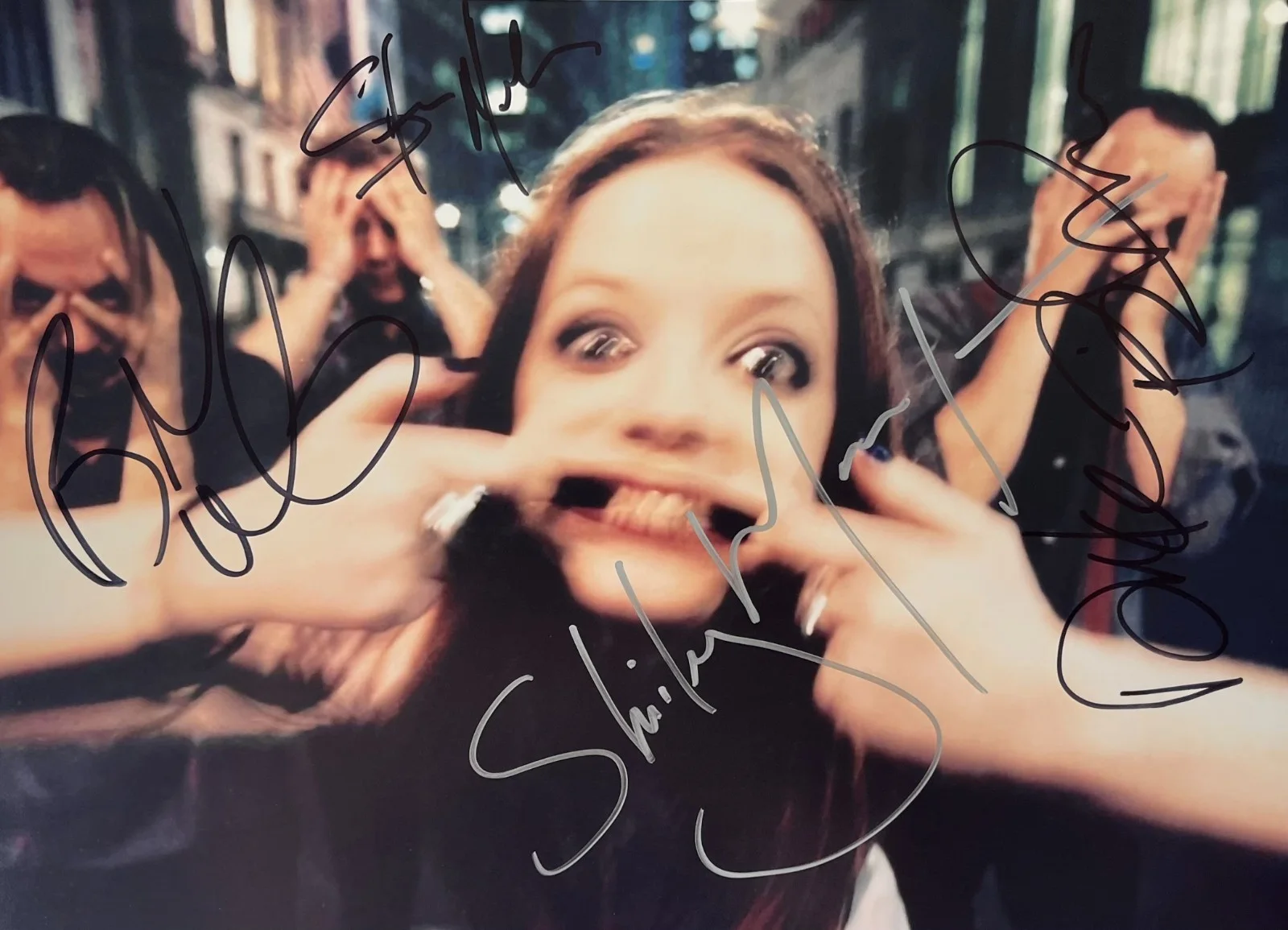 GARBAGE x4 SHIRLEY MANSON Band Signed 'SELF-TITLED' 11x14 Photo EPPERSON COA, изображение 2