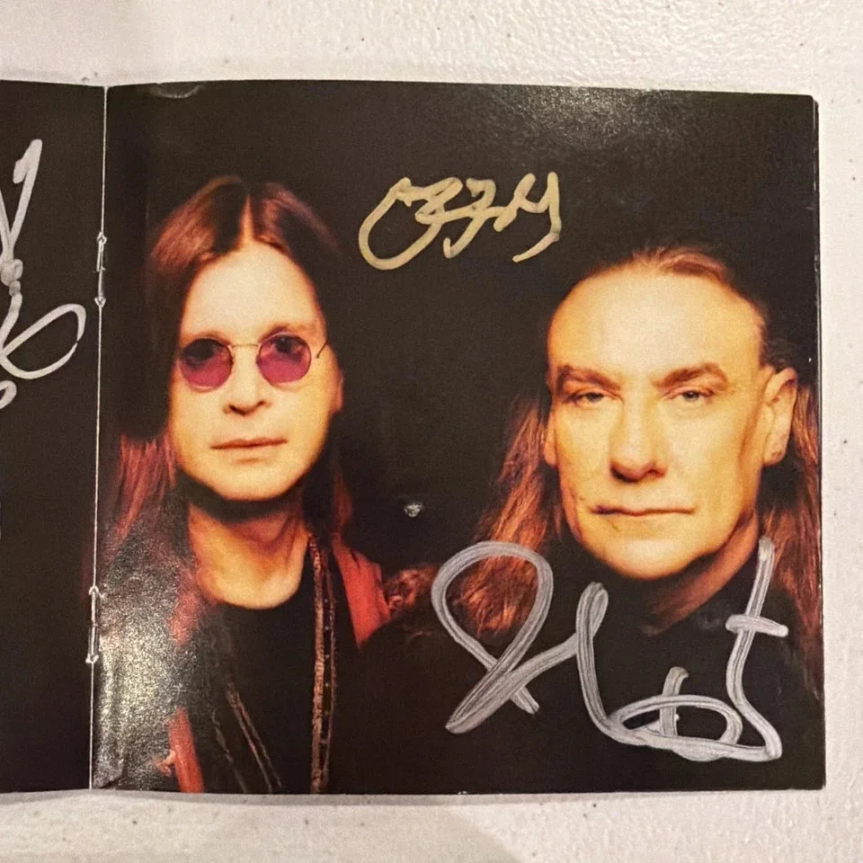 BLACK SABBATH FULLY SIGNED "REUNION" CD X4 NICE SET OF SILVER/ GOLD SIGS!! NICE!, image 3