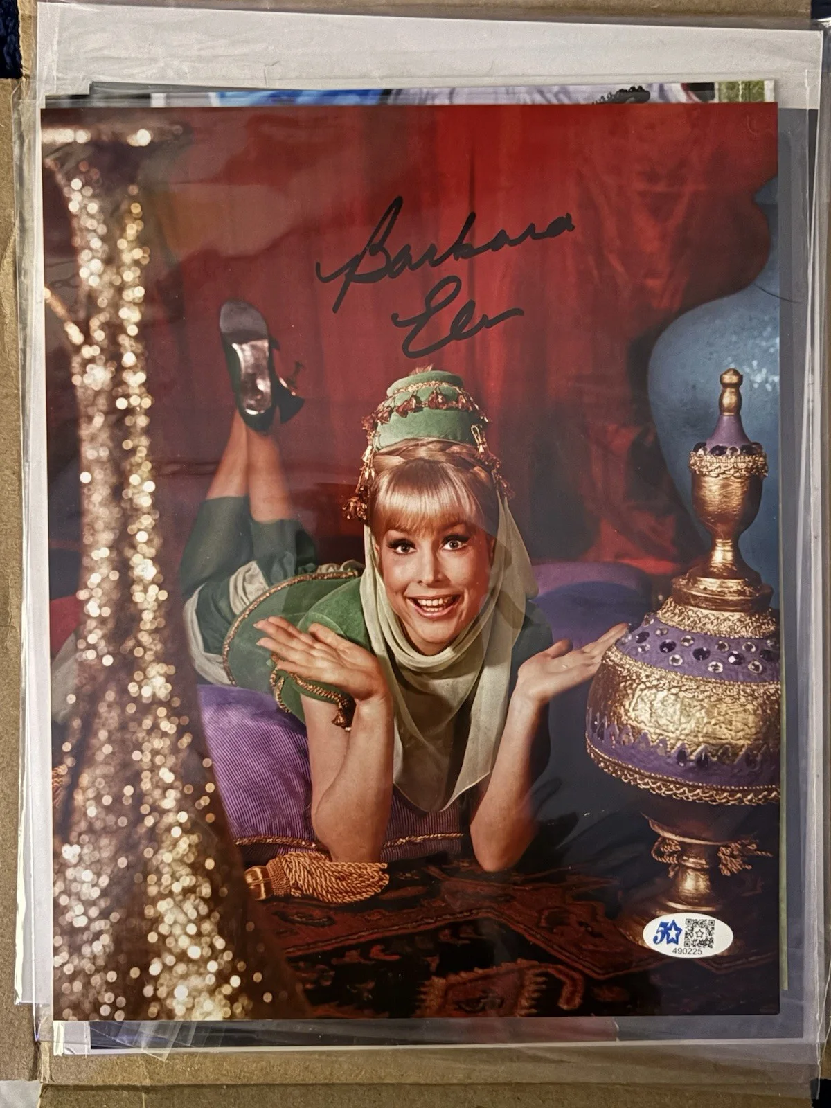 Barbara Eden — Barbara Eden Signed I Dream of Jeannie Photo Original JSA Authenticated, image 2