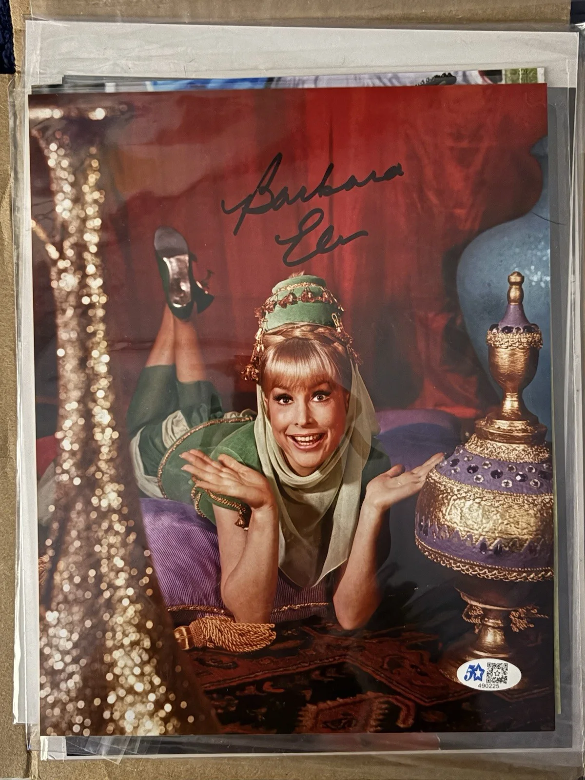 Barbara Eden — Barbara Eden Signed I Dream of Jeannie Photo Original JSA Authenticated, image 3