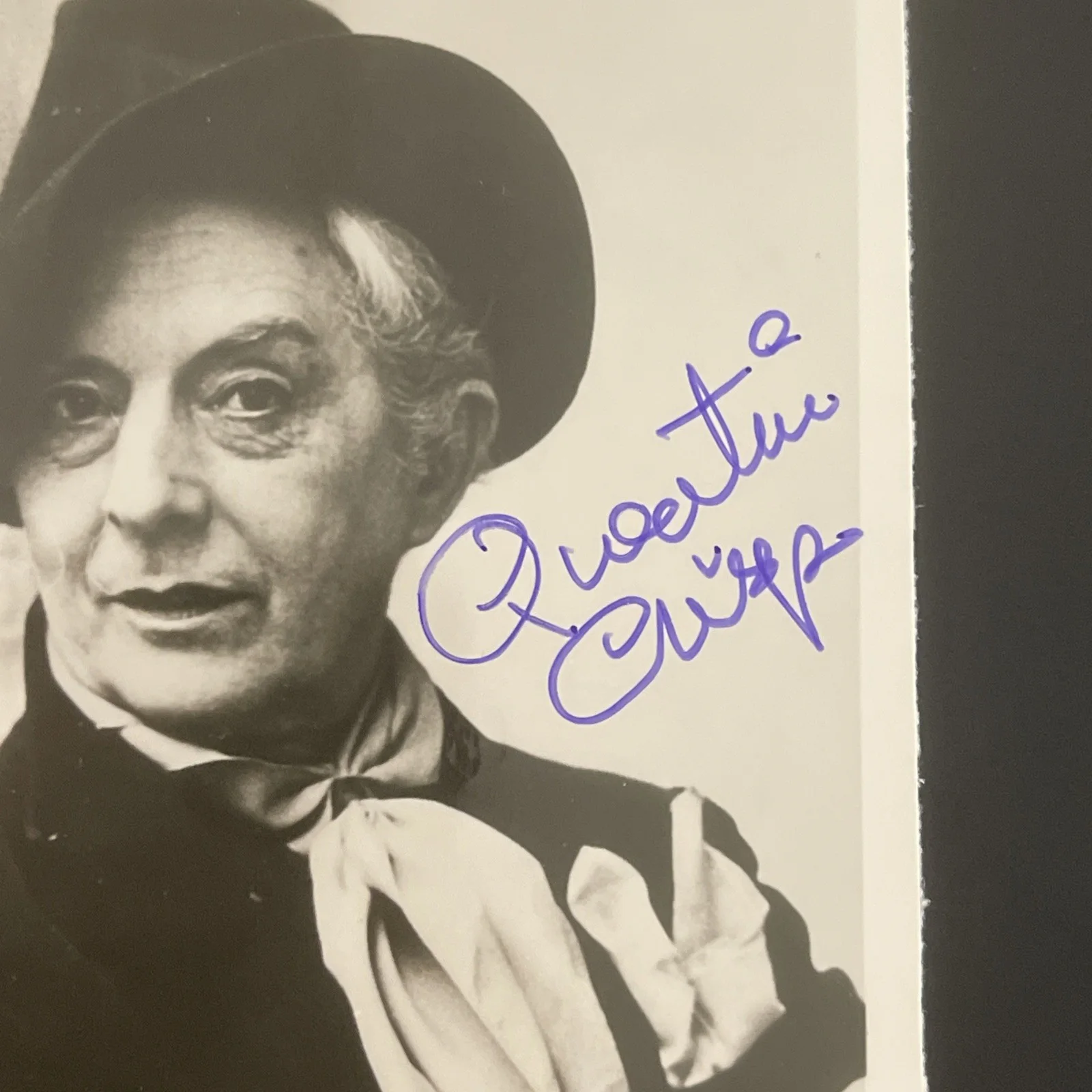 QUENTIN CRISP: Hand Signed Original Celebrity Photo 3.5 x 5” / KSK, изображение 3