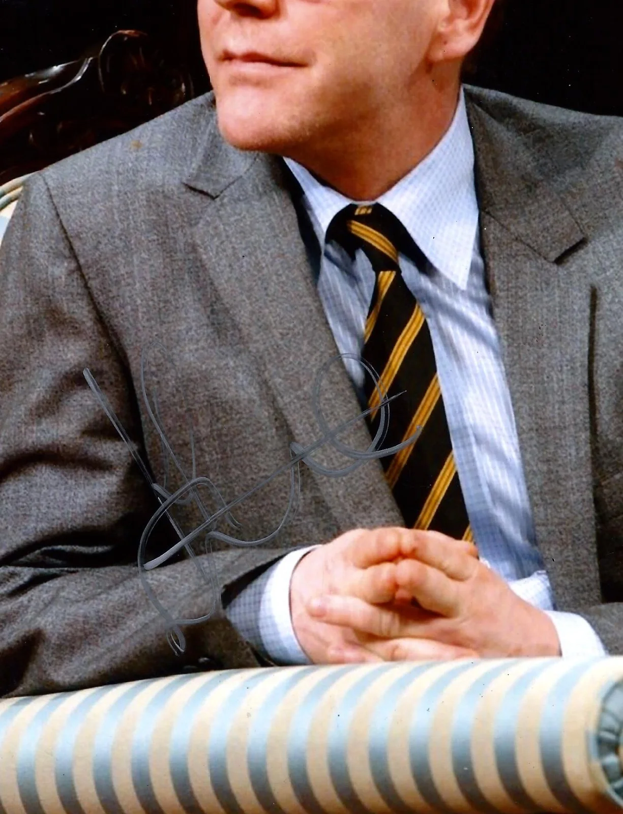 Kiefer Sutherland — Kiefer Sutherland signed Championship Season 8x10 photo - 24 Live Another Day, изображение 2