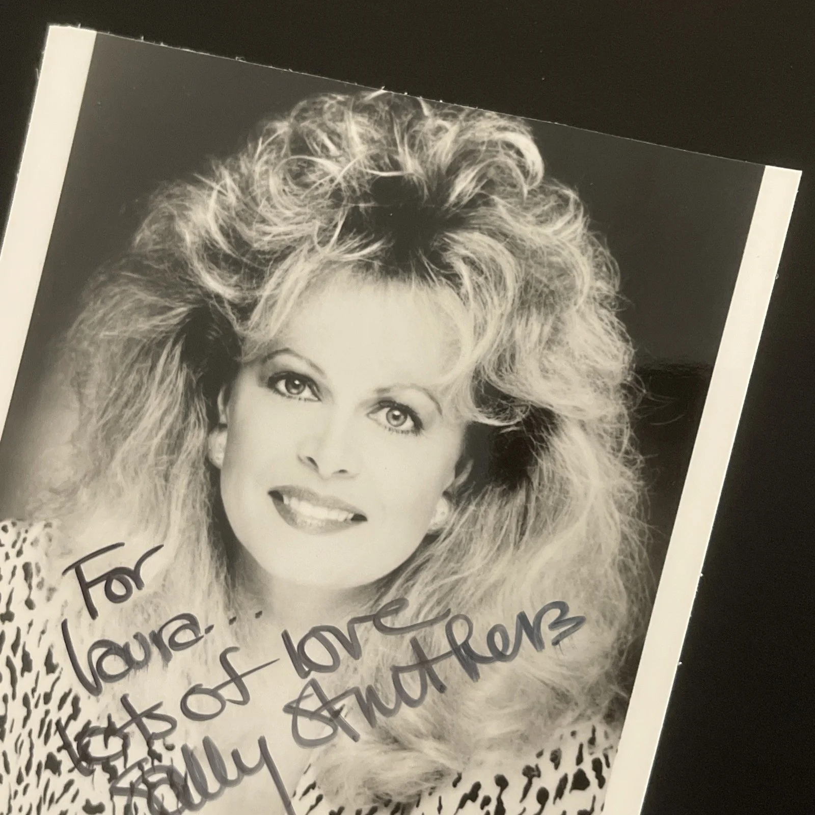 SALLY STRUTHERS: Hand Signed Original Celebrity Photo 5 x 7” / KSK, image 3