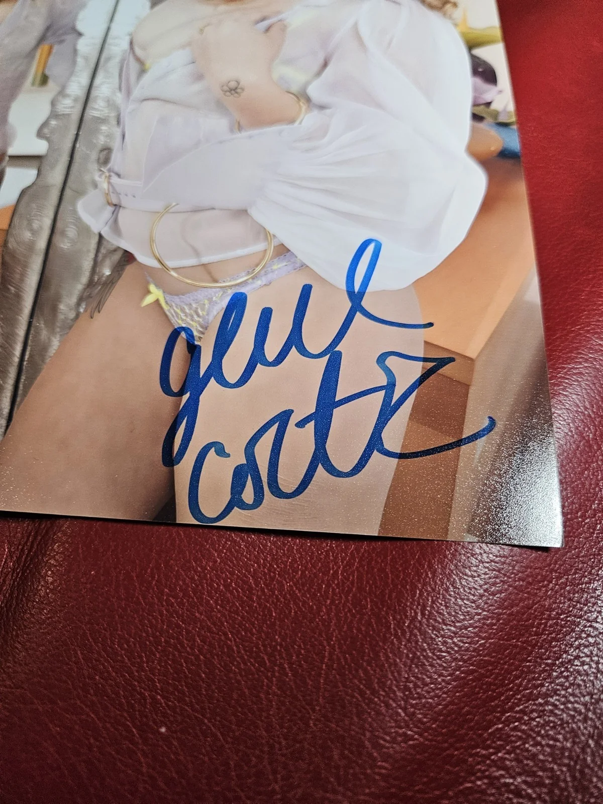 Gabbie Carter — Gabbie Carter (Adult Film Star) Signed Autograhped 8x10 Photo, изображение 2