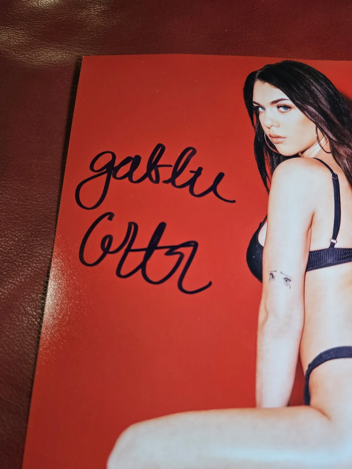 Gabbie Carter — Gabbie Carter (Adult Film Star) Signed Autograhped 8x10 Photo, изображение 2
