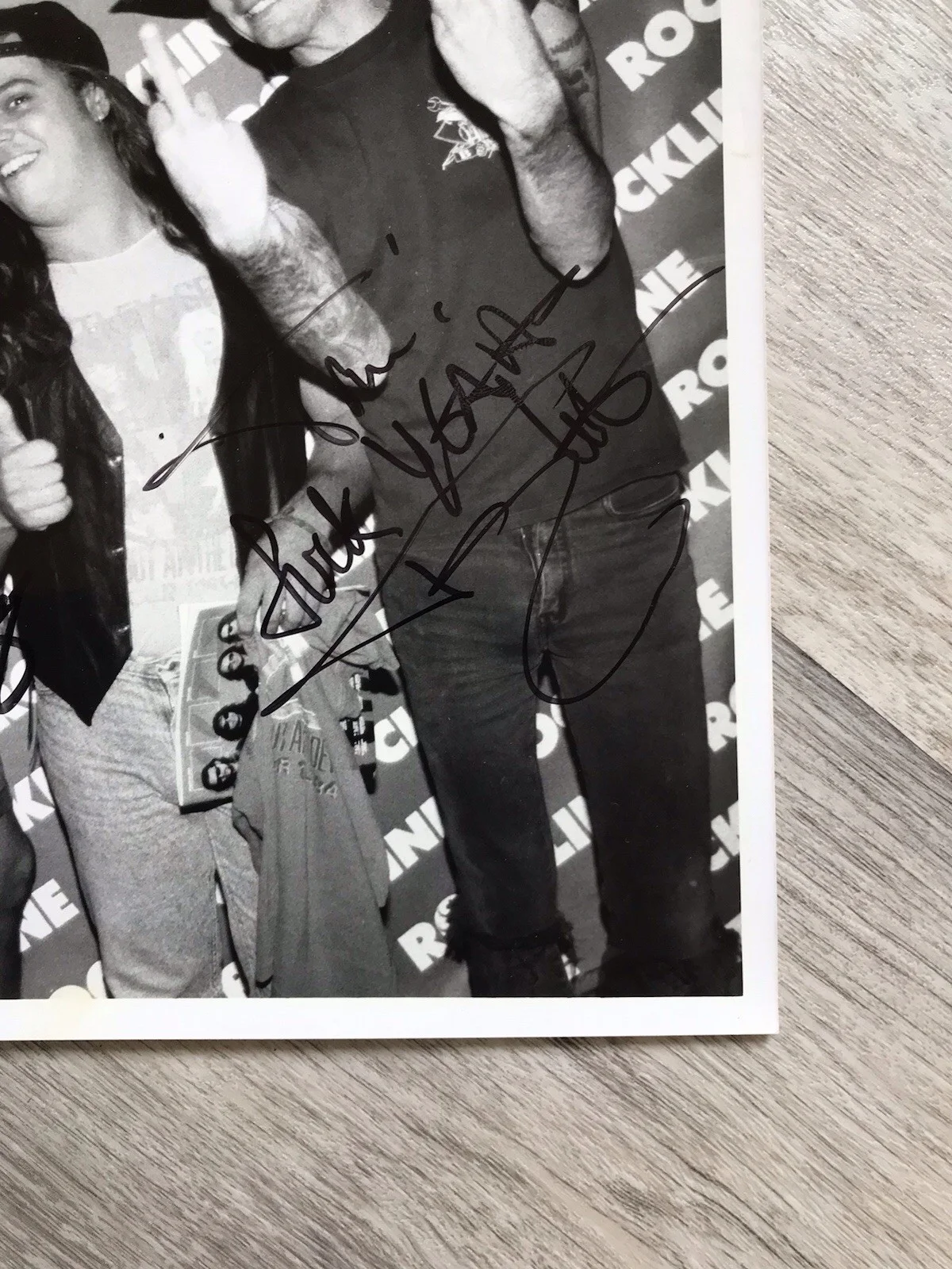 MOTLEY CRUE Nikki Sixx And Tommy Lee Autographed 8 x 10 PHOTO, изображение 3