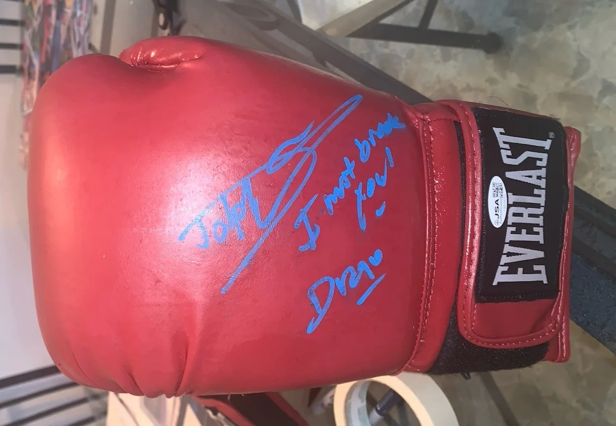 Dolph Lundgren — Dolph Lundgren Signed Everlast Boxing Glove Inscribed W/proof Rocky Drago 16oz, изображение 4