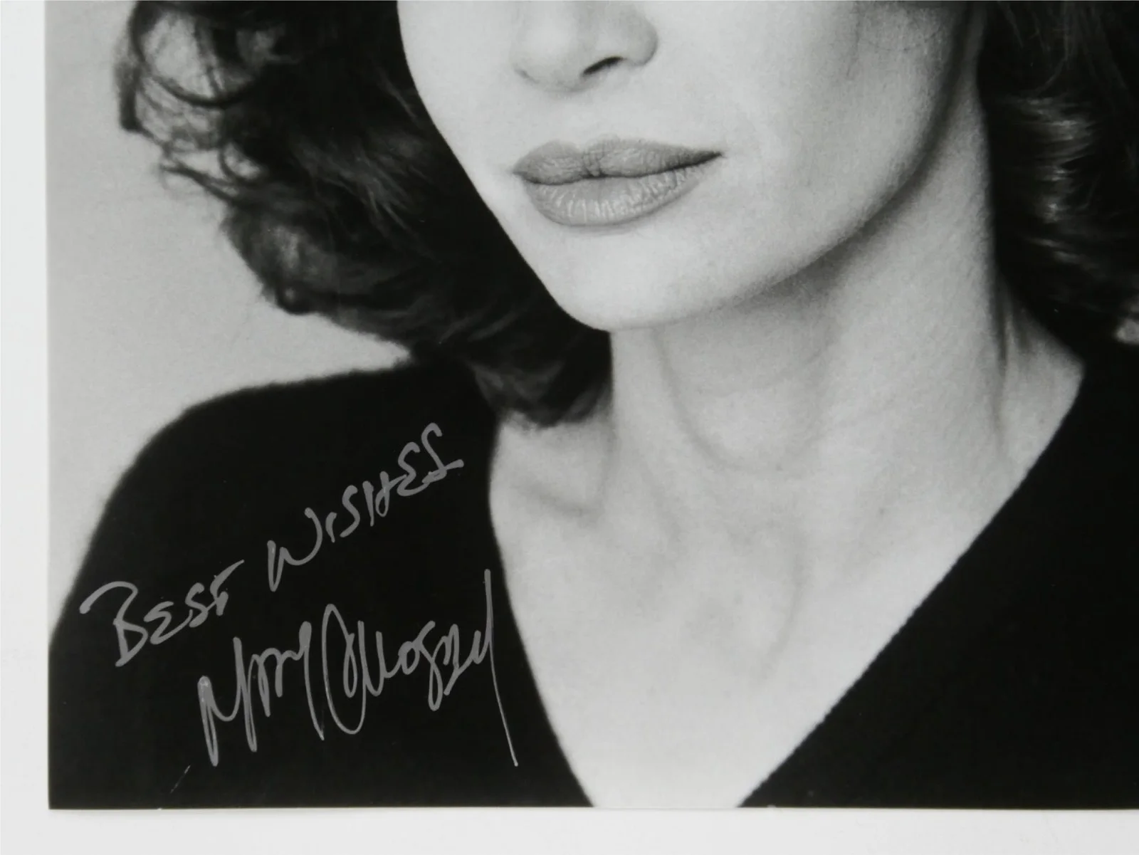 Mary Crosby — Mary Crosby Signed 8x10 B&W Photo Autographed Dallas, изображение 2