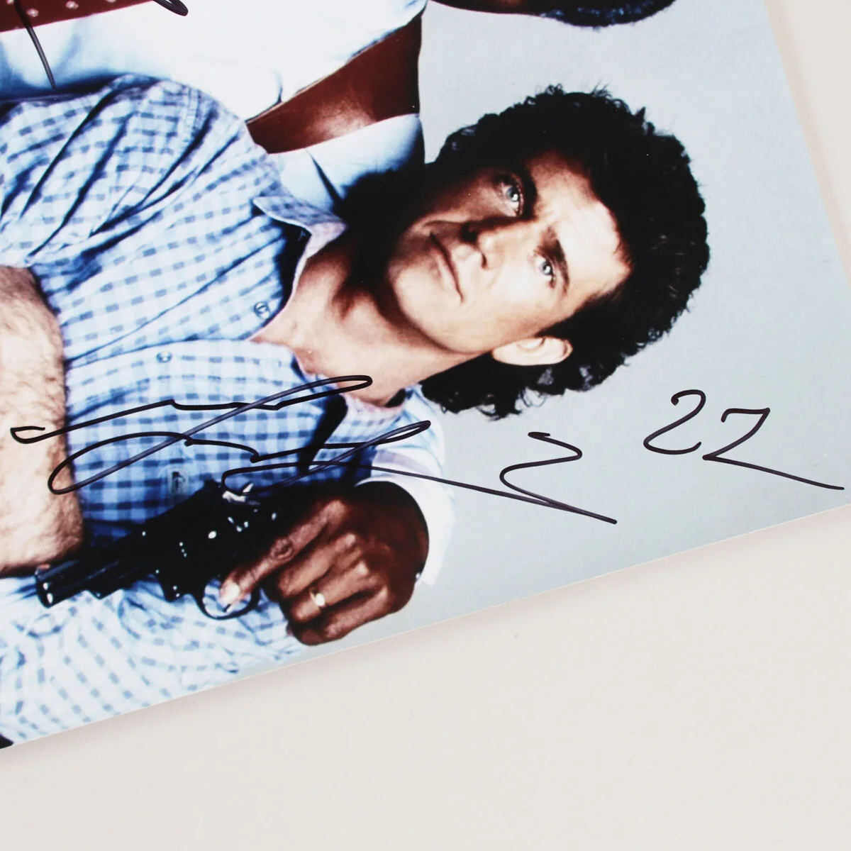 Mel Gibson & Danny Glover Signed Photo 11x14 Lethal Weapon - COA BAS, изображение 2