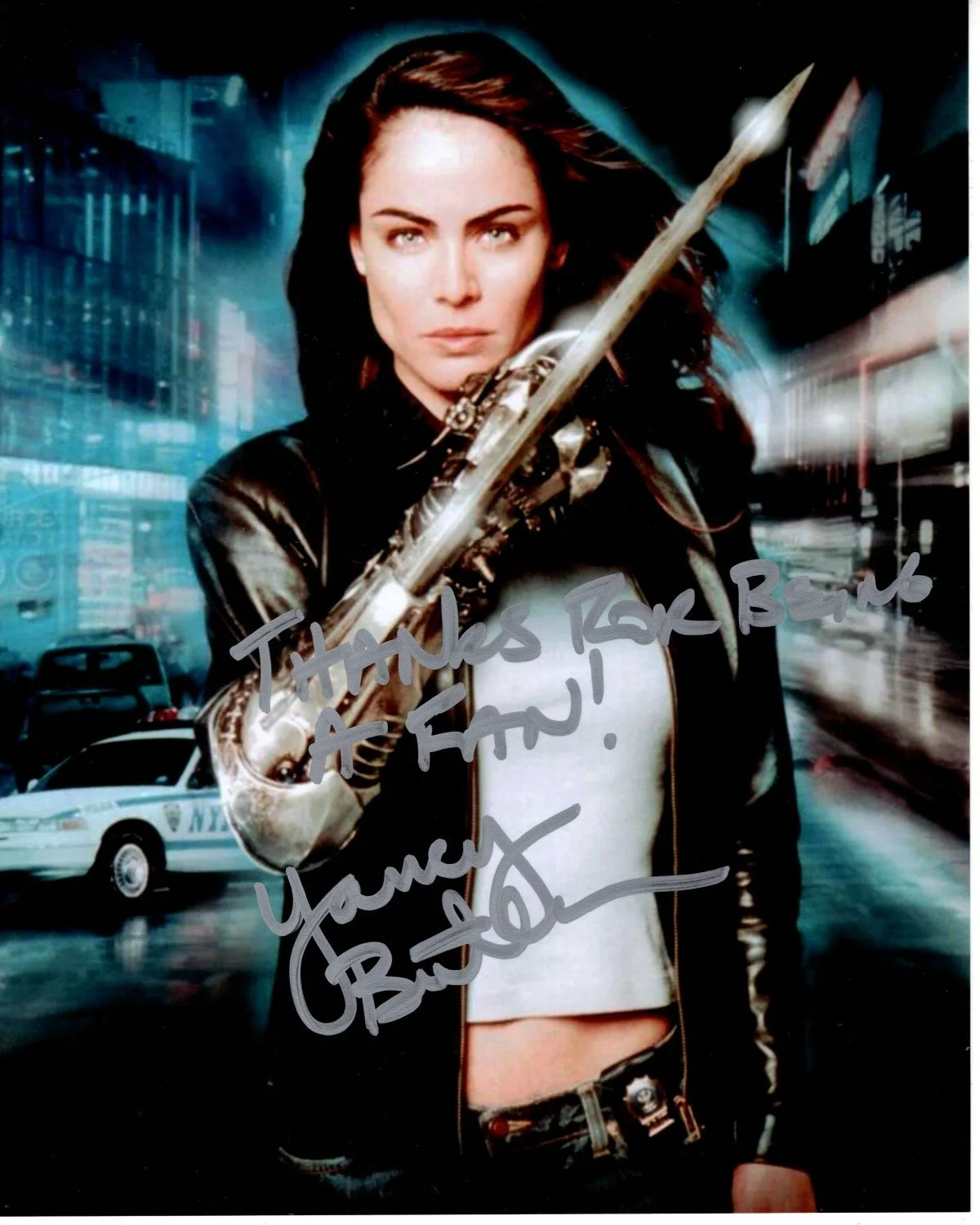 Yancy Butler — YANCY BUTLER Signed 8x10 WITCHBLADE SARA PEZ PEZINNI Photo w/ Hologram COA