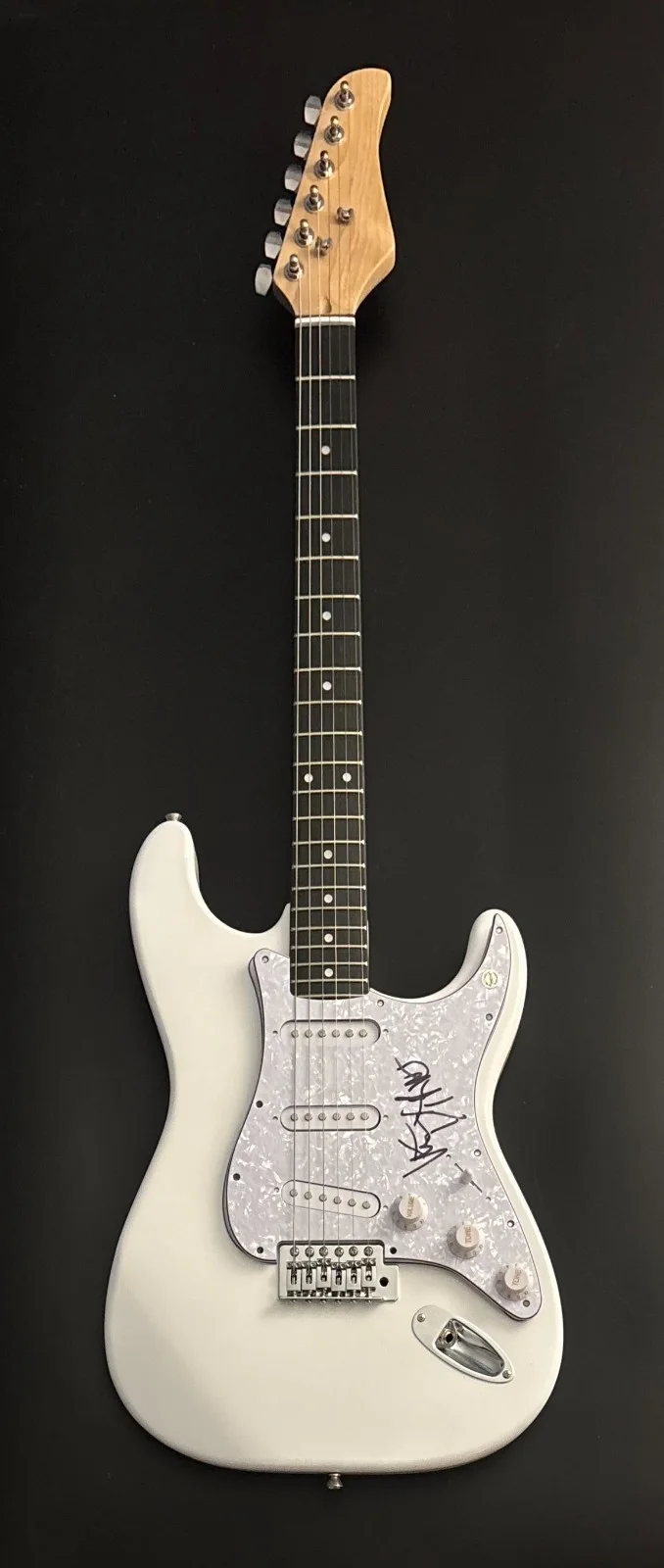 GFA Green Day Band Bassist * MIKE DIRNT * Signed Electric Guitar PROOF COA, image 5