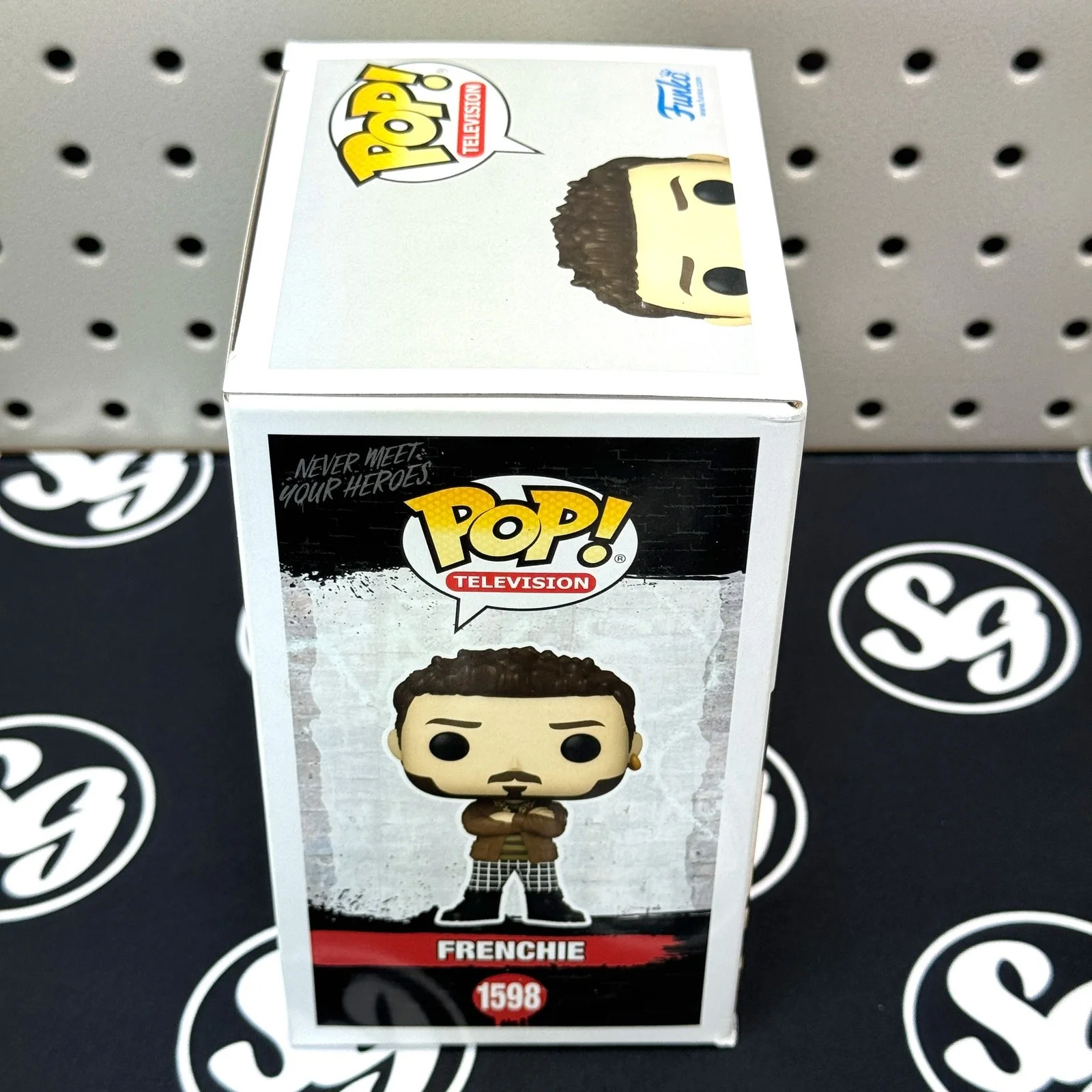 Tomer Capone — TOMER CAPONE Signed "The Boys" Funko Pop! Vinyl Figure #1598 Frenchie JSA Auto, изображение 5