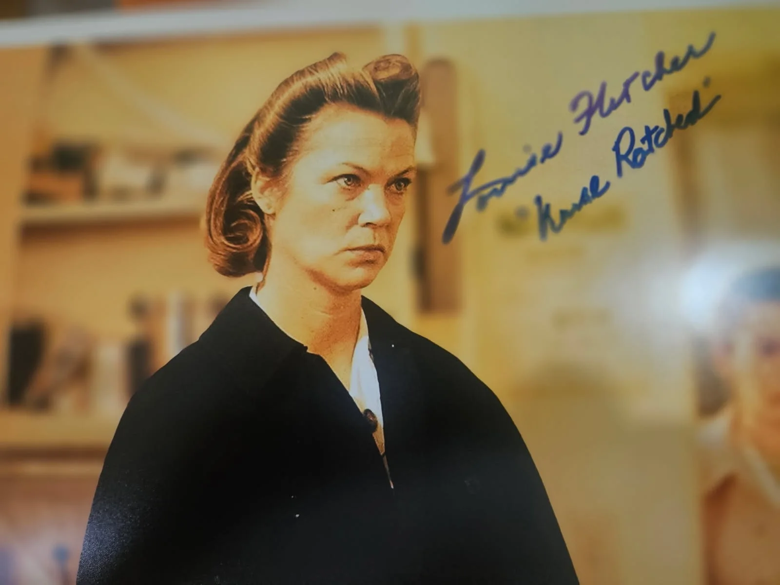 Louise Fletcher — The Cuckoo's Nest Nurse Ratched Louise Fletcher autographed 11x14 JSA Cert, изображение 2