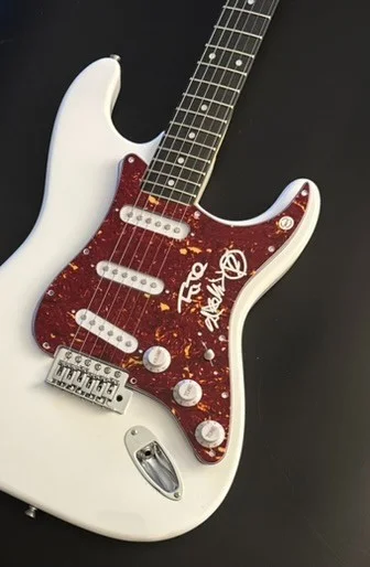 GFA Dustin Kensure x3 Band * THRICE * Signed Electric Guitar PROOF COA, изображение 5
