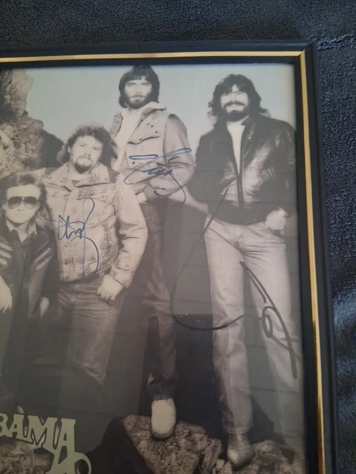 ALABAMA - Country Music Stars 1984 Wild Country Signed Autographed 8x10 Photo, изображение 2