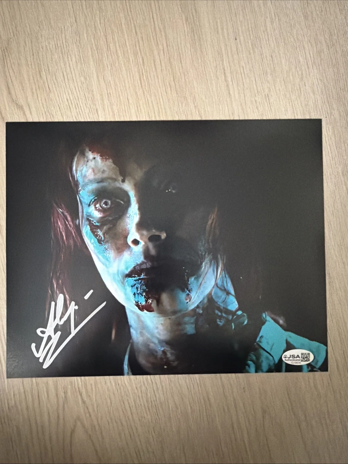 Alyssa Sutherland signed Evil Dead Rise 8x10 photo JSA Authenticated Autograph, image 2