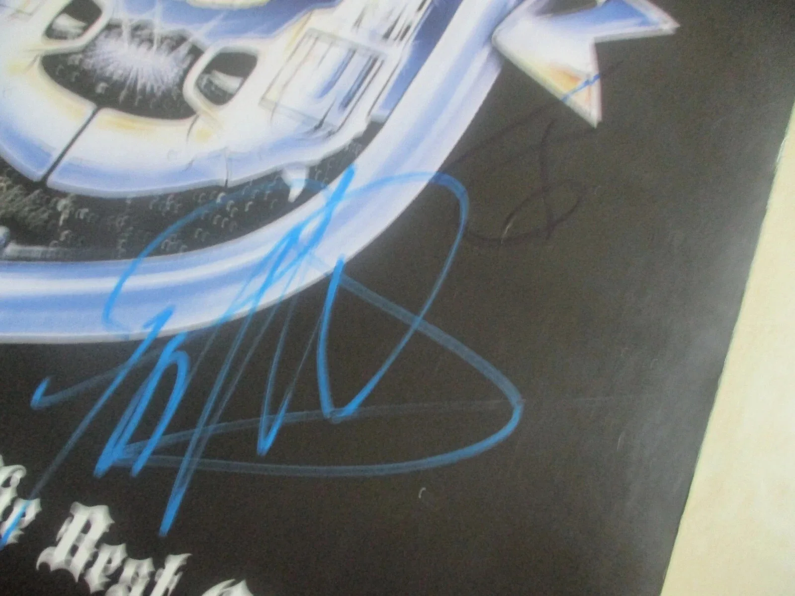 LA GUNS authentic signed/autographed RIOT ON SUNSET RECORD PHIL LEWIS/TRACII GUN, image 2