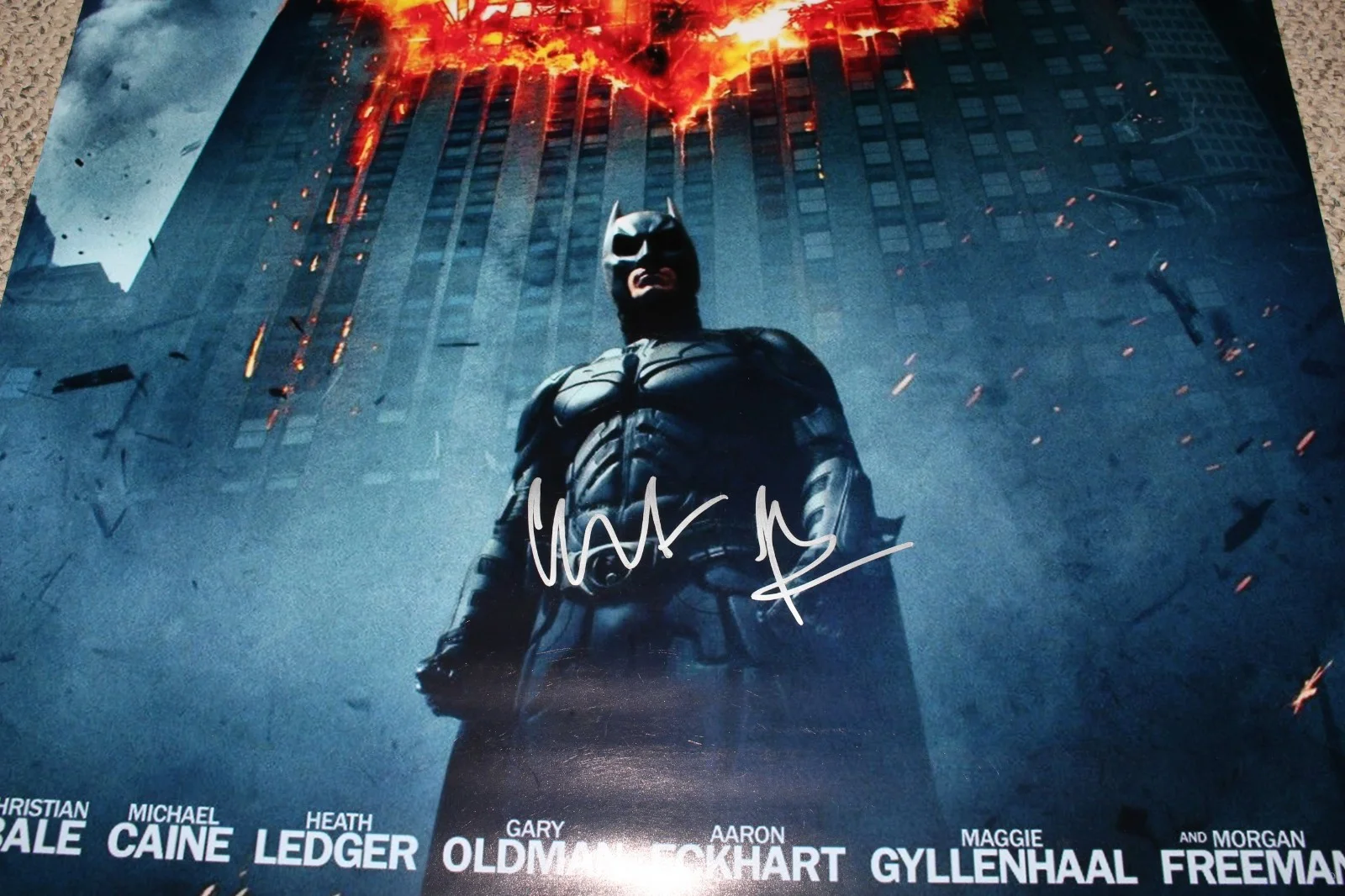 Christian Bale — CHRISTIAN BALE SIGNED THE DARK KNIGHT F/S 27x40 MOVIE POSTER BATMAN BECKETT COA, изображение 5