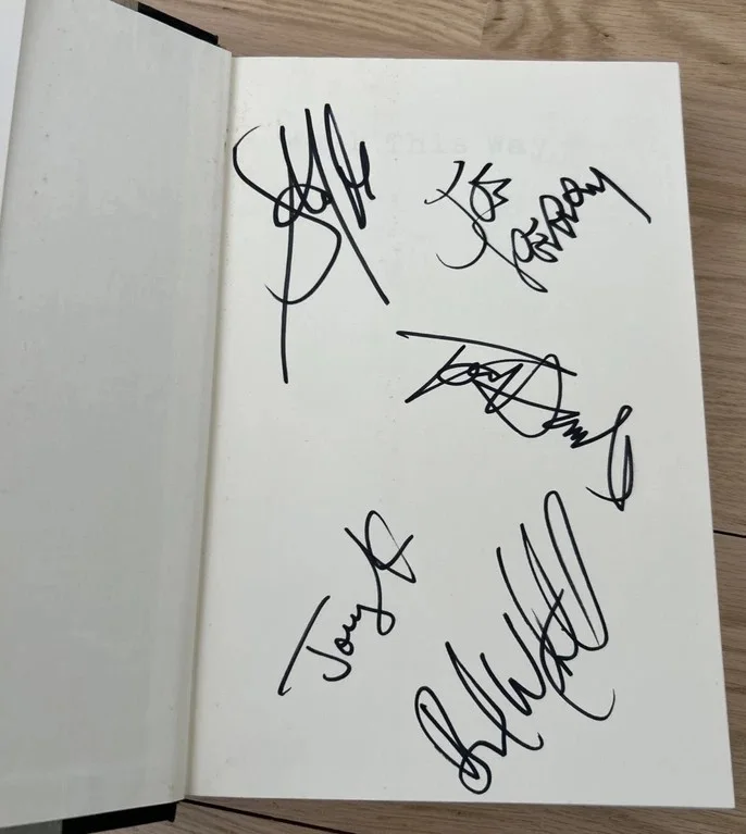 AEROSMITH FULLY SIGNED "WALK THIS WAY" BOOK X5 NICE SIGS!! GUARANTEED AUTHENTIC!, image 2